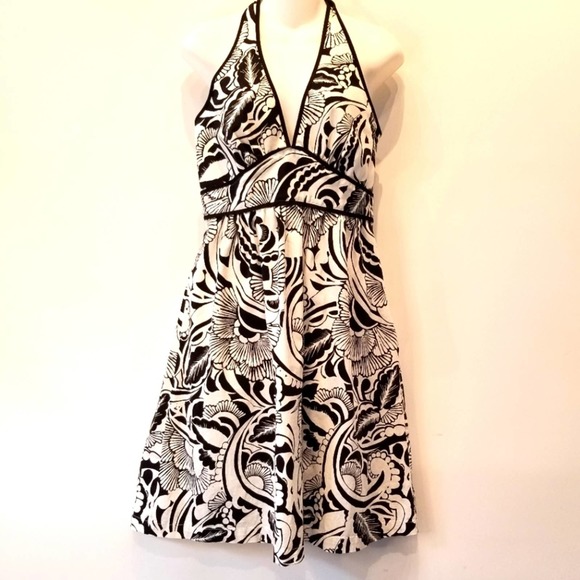 A New Approach Black & White Halter Dress 10 - Picture 1 of 10
